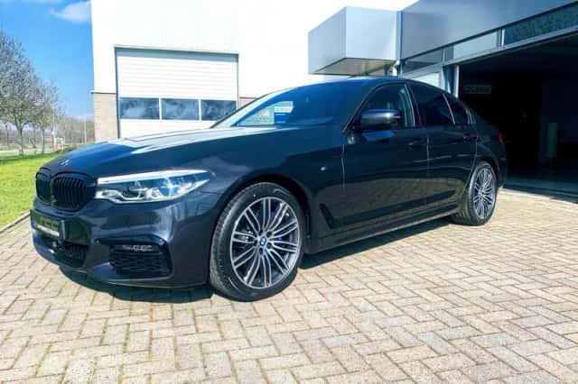 BMW 5-Serie (2020) thumbnail 3