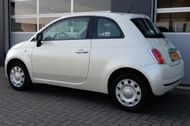 Fiat 500 (2009) thumbnail 3