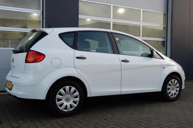 SEAT Altea (2009) thumbnail 4