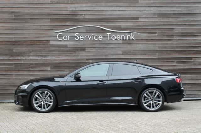 Audi A5 (2023) thumbnail 2