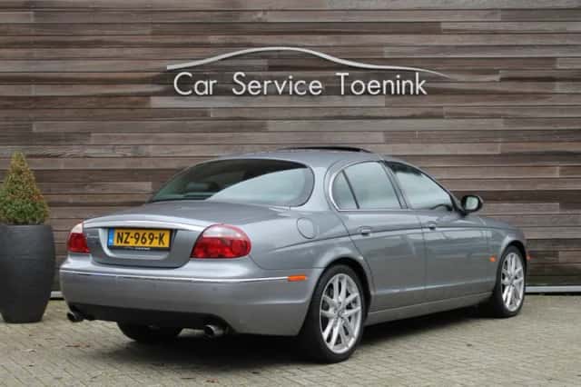 Jaguar S-Type (2007) thumbnail 2