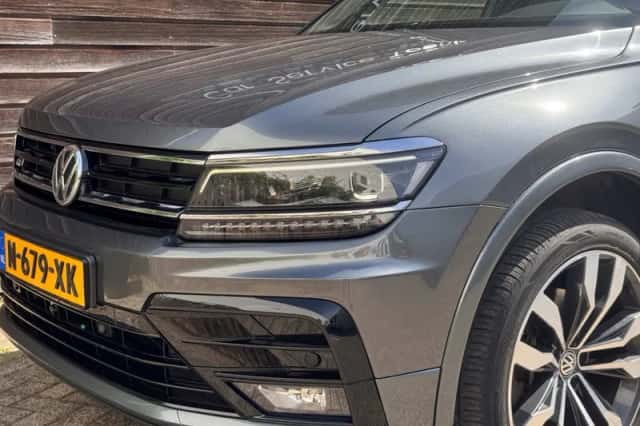 Volkswagen Tiguan (2020) thumbnail 4