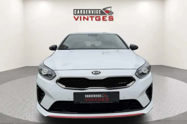 Kia Ceed (2019) thumbnail 6