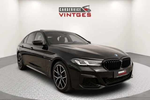 BMW 5-Serie (2022) thumbnail 2