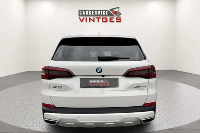 BMW X5 (2021) thumbnail 4