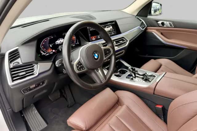 BMW X5 (2021) thumbnail 6