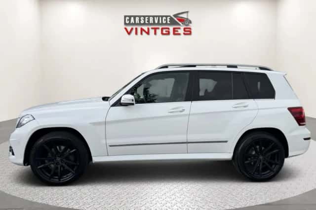 Mercedes-Benz GLK (2015) thumbnail 6