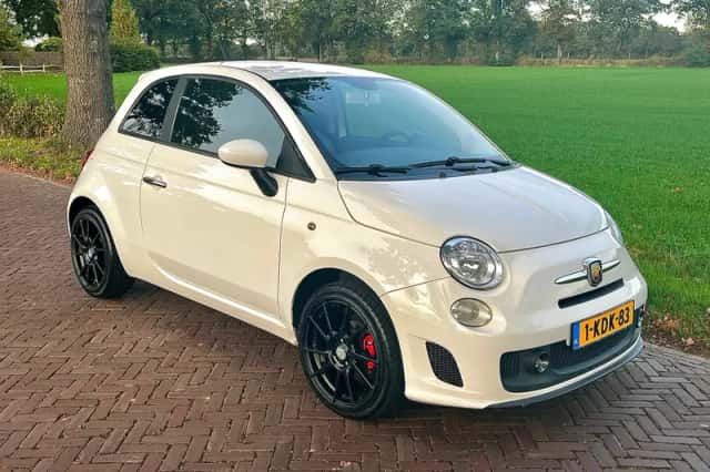 Fiat 500 (2008) thumbnail 2