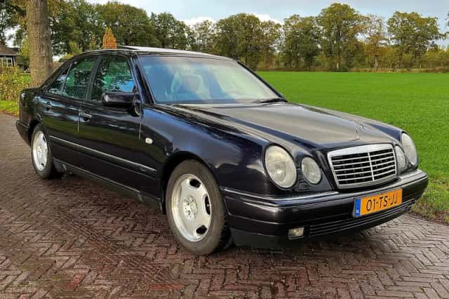 Mercedes-Benz E-Klasse (1996) thumbnail 2