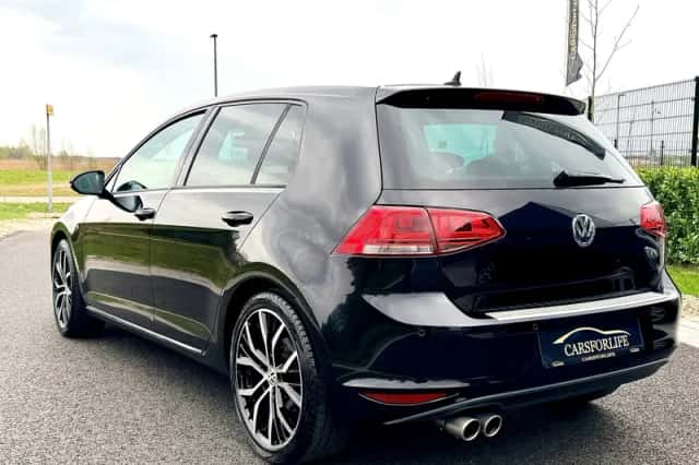 Volkswagen Golf (2012) thumbnail 5