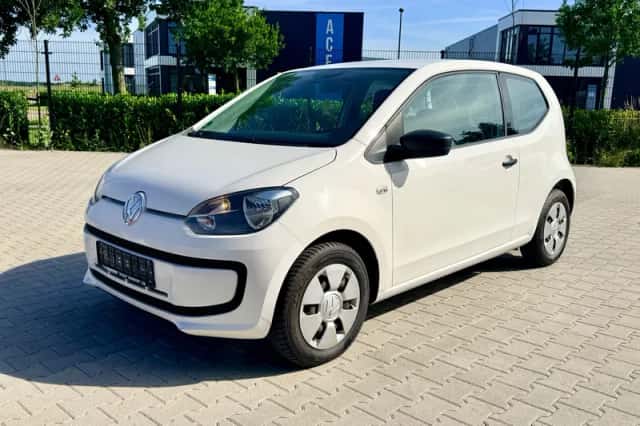 Volkswagen Up! (2011) thumbnail 1