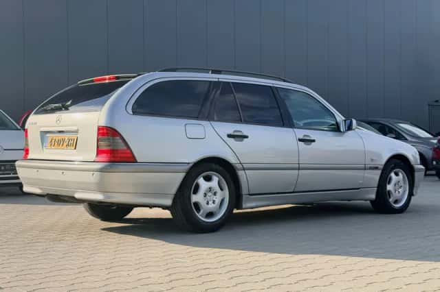 Mercedes-Benz C-Klasse (2000) thumbnail 5