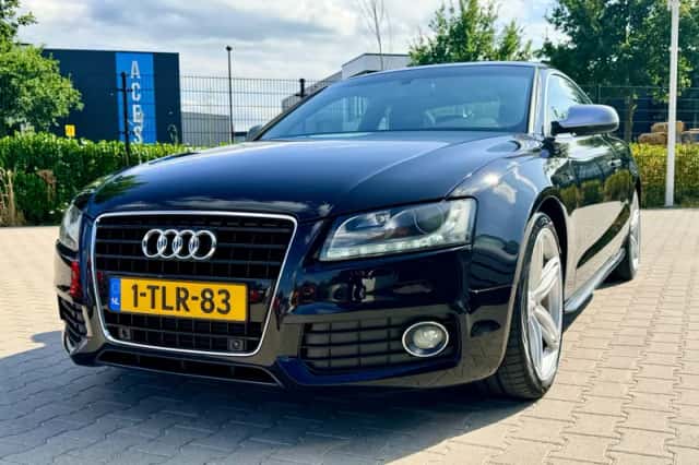 Audi A5 (2010) thumbnail 1