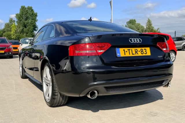 Audi A5 (2010) thumbnail 4