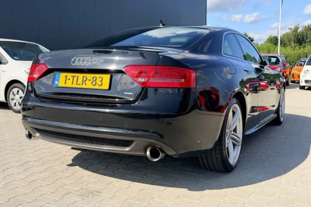 Audi A5 (2010) thumbnail 5