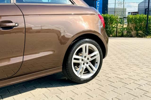 Audi A1 (2012) thumbnail 6