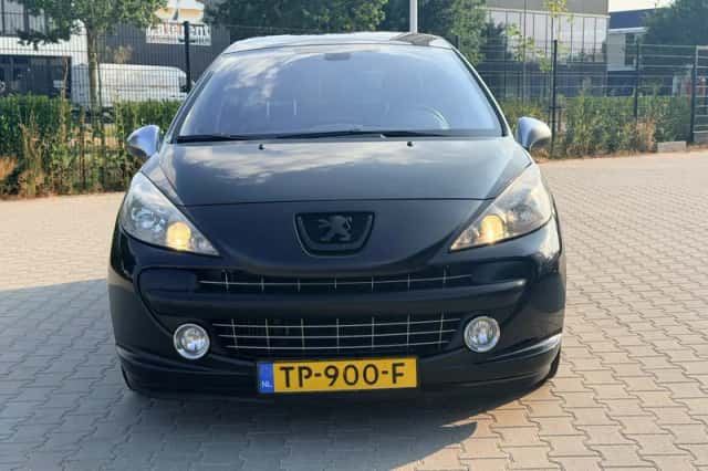 Peugeot 207 (2008) thumbnail 4