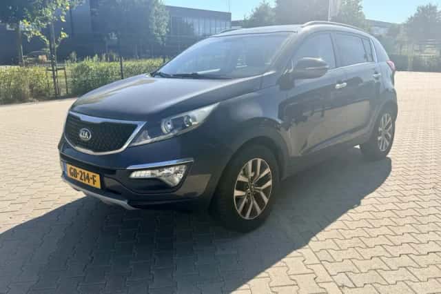 Kia Sportage (2015) thumbnail 1