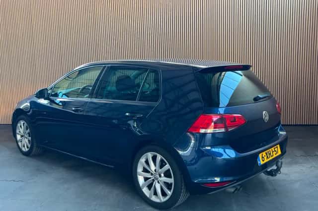 Volkswagen Golf (2014) thumbnail 3