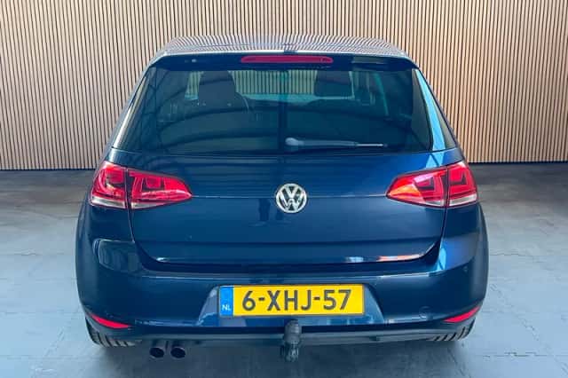 Volkswagen Golf (2014) thumbnail 4