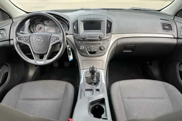 Opel Insignia (2017) thumbnail 4