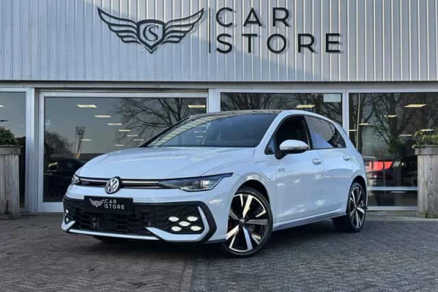 Volkswagen Golf (2025) thumbnail 1