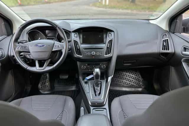 Ford Focus (2017) thumbnail 4