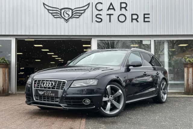 Audi A4 (2011) thumbnail 1
