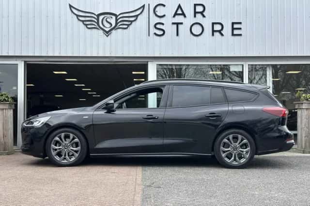 Ford Focus (2024) thumbnail 2