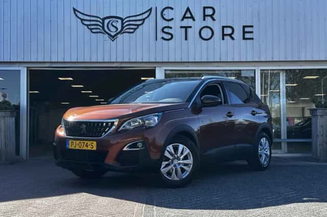 Peugeot 3008 (2017) thumbnail 1