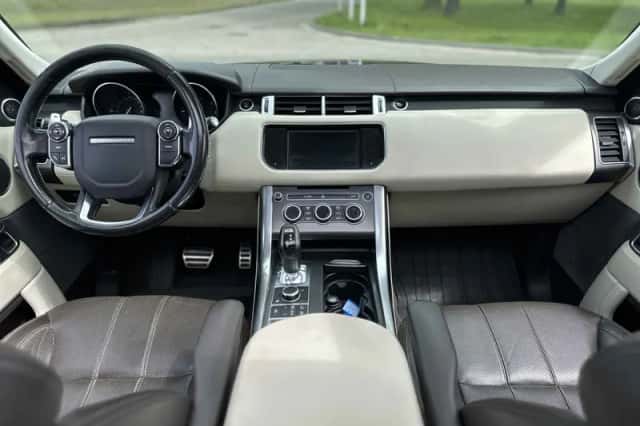 Land Rover Range Rover Sport (2014) thumbnail 4