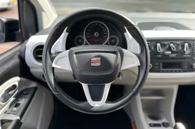 SEAT Mii (2013) thumbnail 5