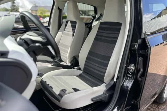 SEAT Mii (2013) thumbnail 6
