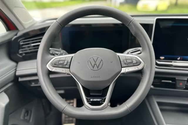 Volkswagen Tiguan (2026) thumbnail 5
