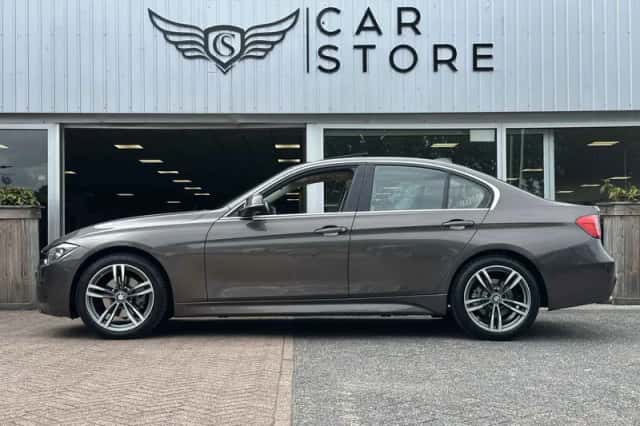 BMW 3-Serie (2015) thumbnail 2
