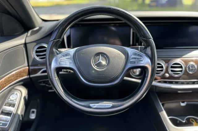 Mercedes-Benz S-Klasse (2014) thumbnail 5