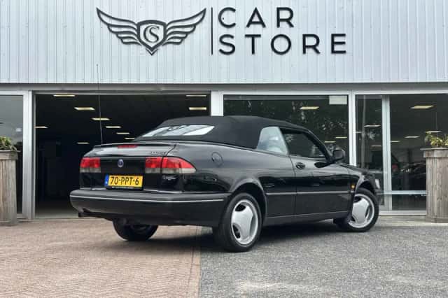 Saab 900 (1994) thumbnail 3
