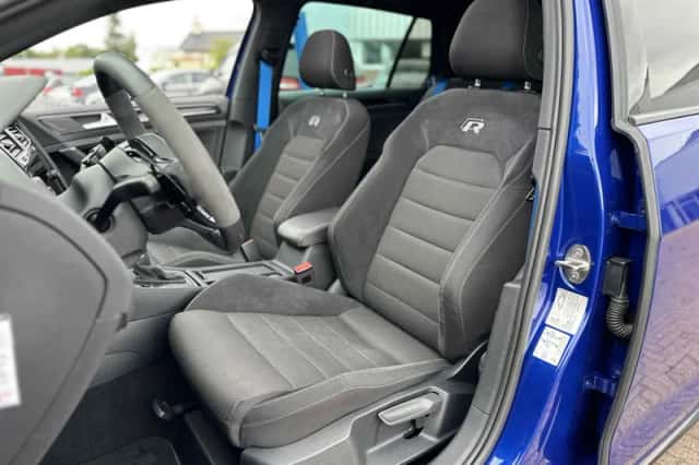 Volkswagen Golf (2019) thumbnail 6