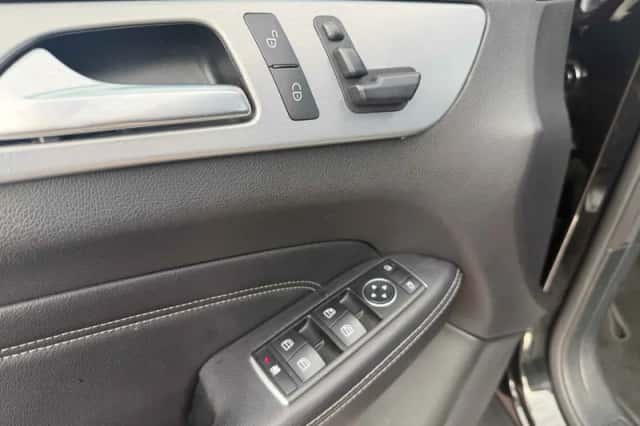 Mercedes-Benz ML-Klasse (2014) thumbnail 5