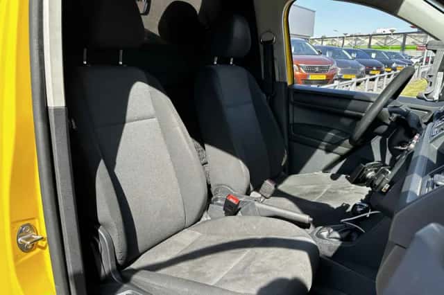Volkswagen Caddy (2018) thumbnail 6