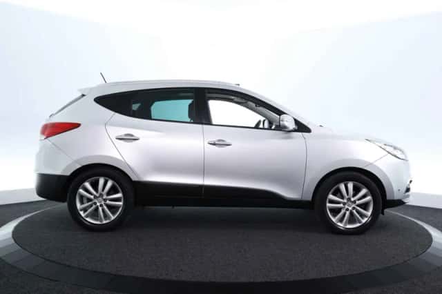 Hyundai ix35 (2011) thumbnail 4