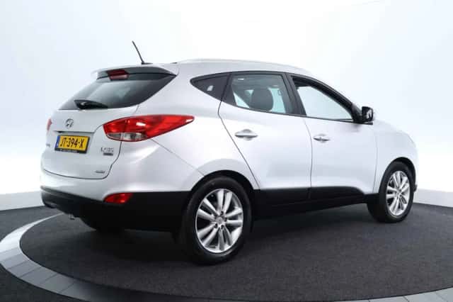 Hyundai ix35 (2011) thumbnail 5