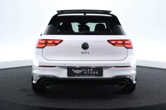 Volkswagen Golf (2022) thumbnail 6