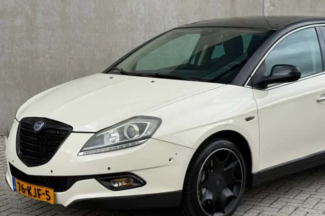 Lancia Delta (2009) thumbnail 2