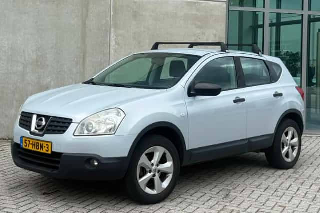 Nissan Qashqai (2008) thumbnail 1