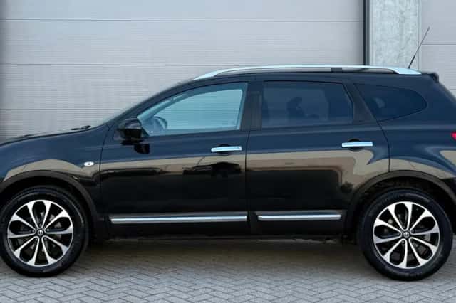 Nissan Qashqai+2 (2011) thumbnail 3