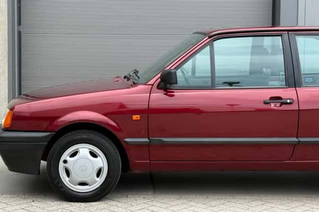 Volkswagen Polo (1993) thumbnail 4