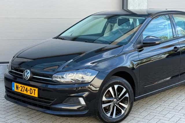 Volkswagen Polo (2021) thumbnail 2