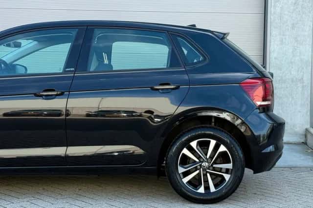 Volkswagen Polo (2021) thumbnail 5