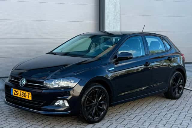 Volkswagen Polo (2019) thumbnail 1